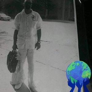 Meet your Posher, Leslie